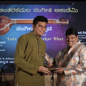 PrakashHegde8